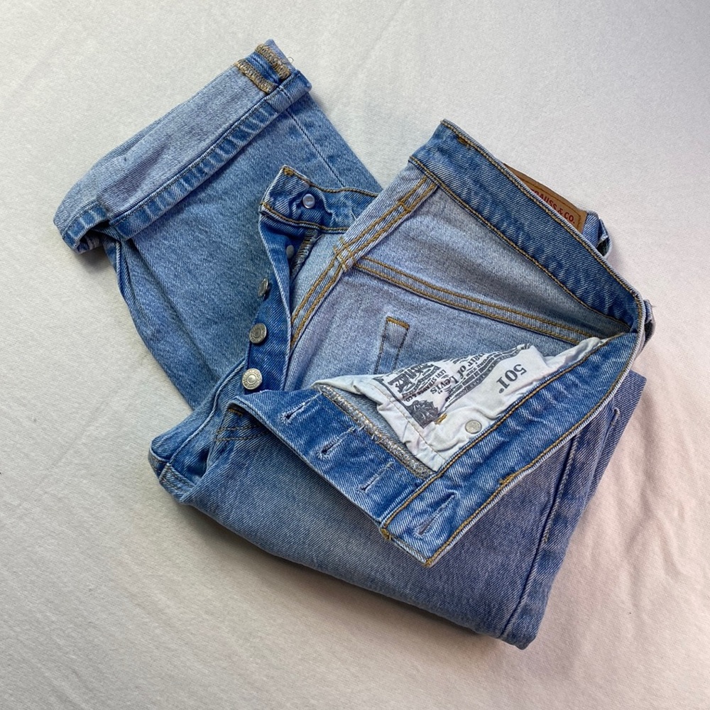 levi’s straight jeans